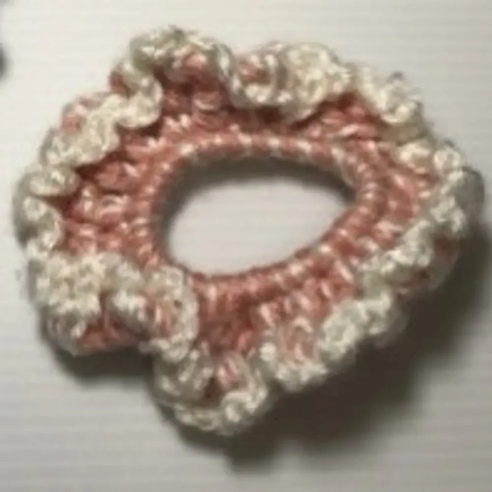 NWT Handmade Crocheted Ruffled Hair Scrunchie Set of 3 - Picture 2 of 4